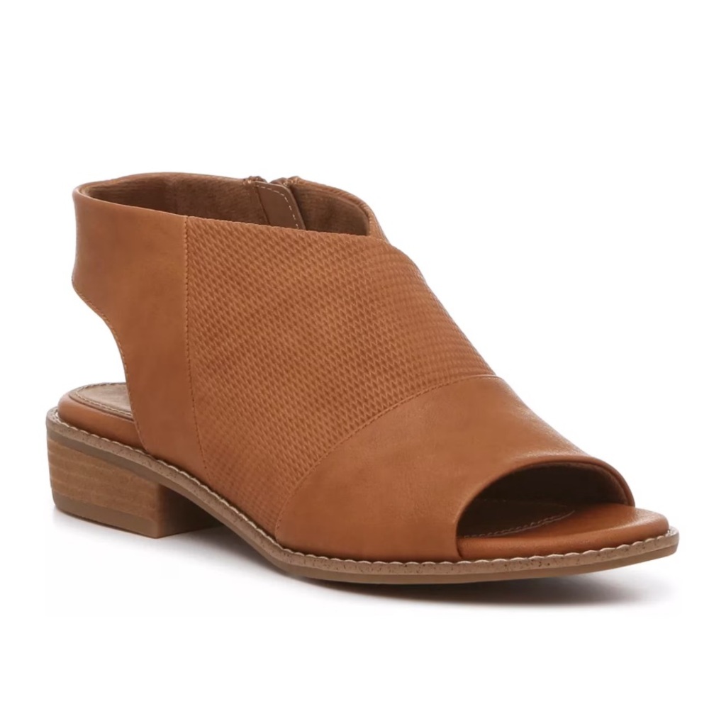 Eurosoft Nella Peep-Toe Sandals - sz 6, Caramel - Like New Vegan Leather